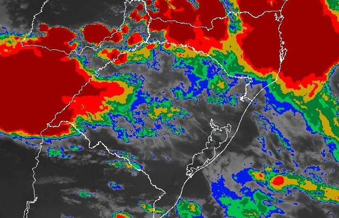 INMET emite aviso de tempestade para Santiago