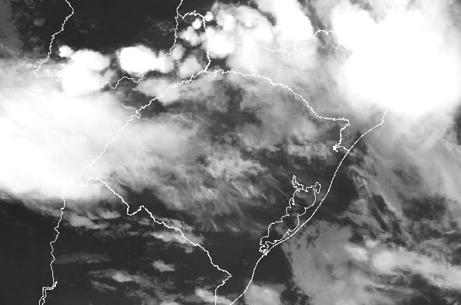 INMET emite aviso de tempestade para Santiago