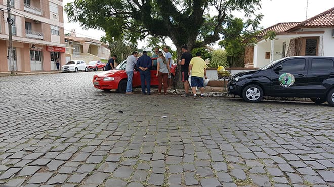 Acidente de trânsito na Benjamin Constant com Silveira Martins