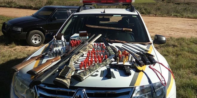 Em São Vicente do Sul, armas e munições apreendidas