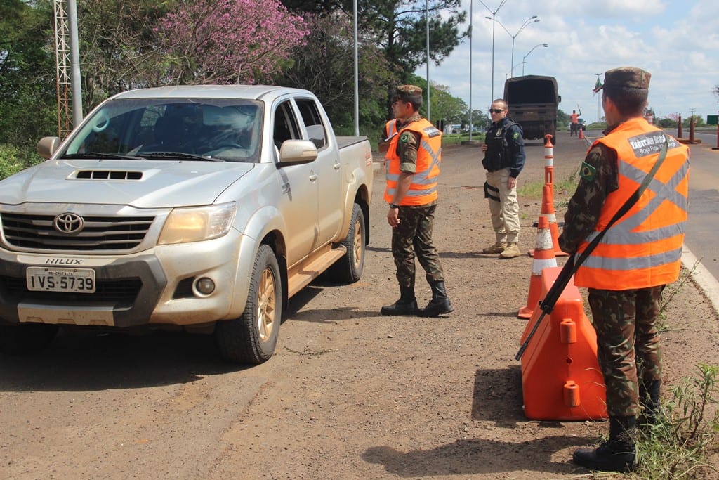 Santiago (RS): 1ª Bda C Mec Participa da Operação Fronteira Sul