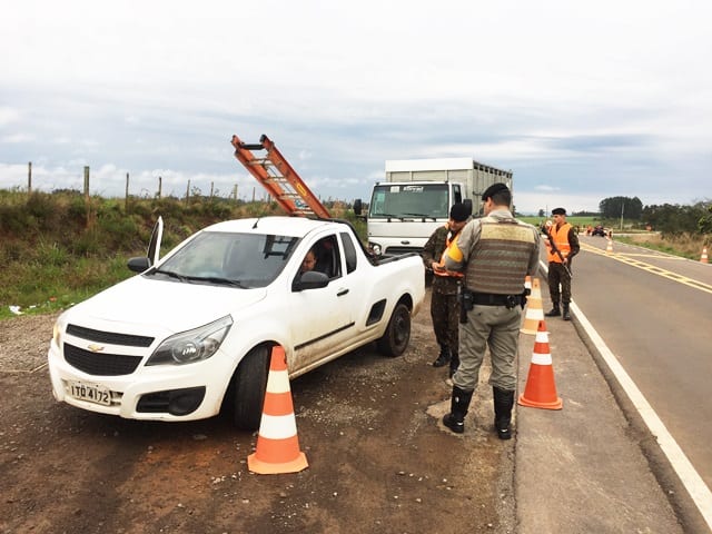 Santiago (RS): 1ª Bda C Mec Participa da Operação Fronteira Sul