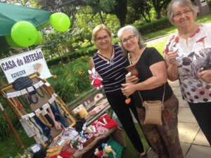 Dia do Artesão foi comemorado com muita animação e alegria em Santiago